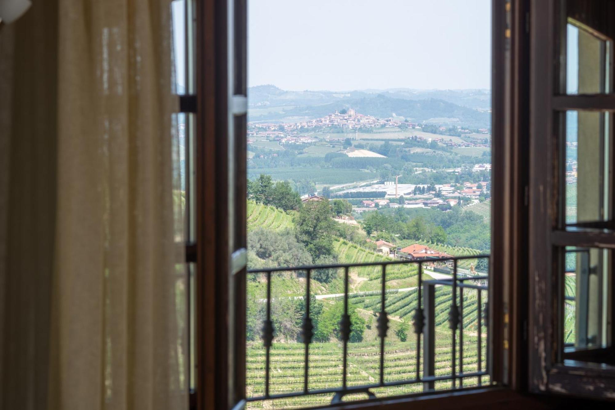 Le Torri - Castiglione Falletto Exteriér fotografie